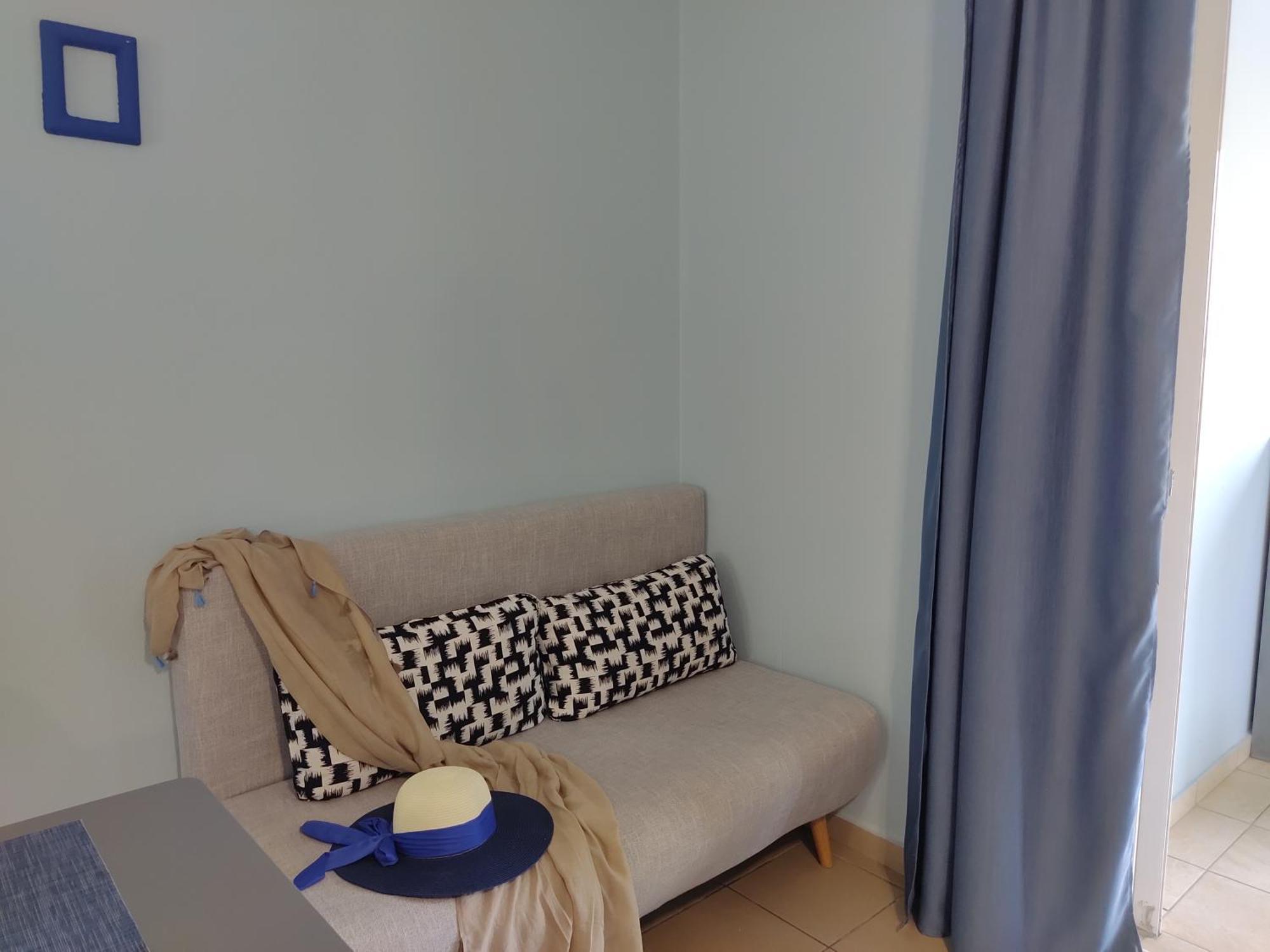 Celeste Deluxe Apartments Skala Potamia  Bilik gambar