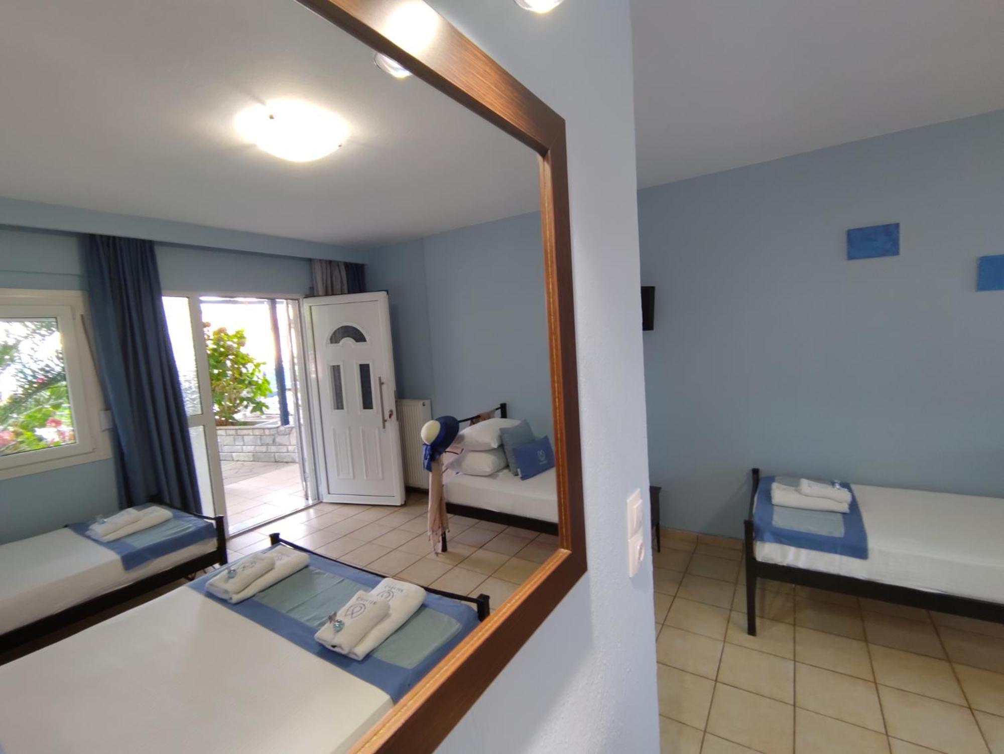 Celeste Deluxe Apartments Skala Potamia  Bilik gambar